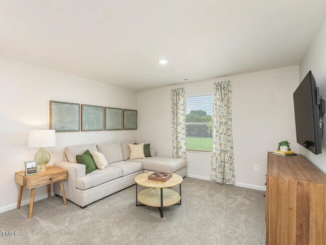 Photo - 676 White Birch Ln