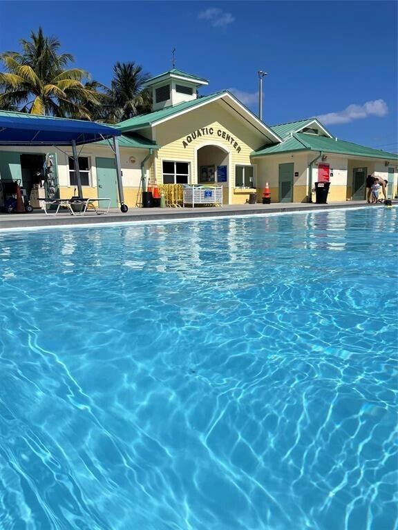 Photo - 2611 NE 20th St