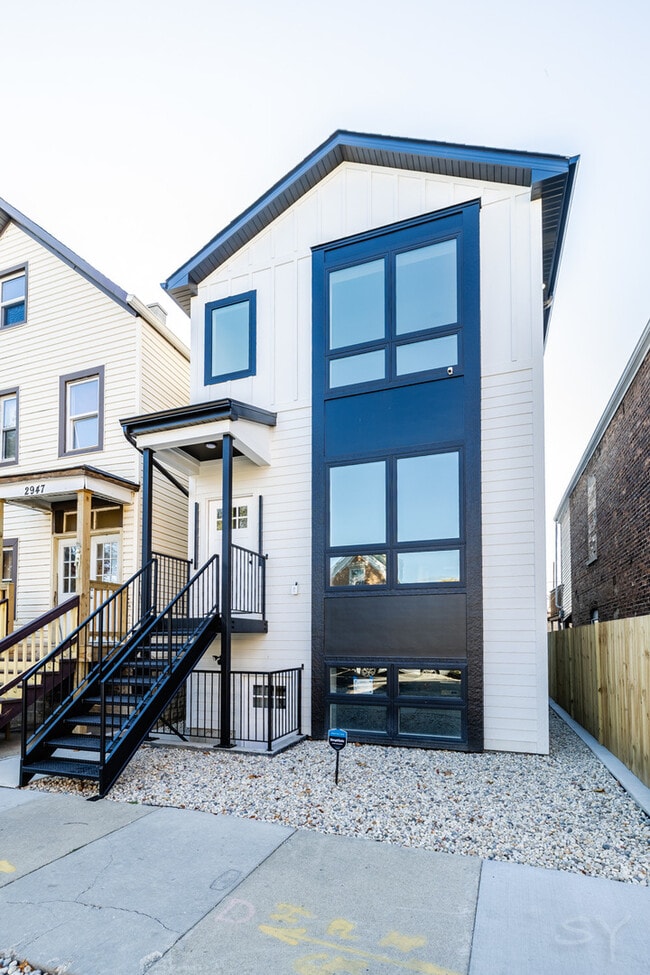 Building Photo - 2949 W 25th Pl