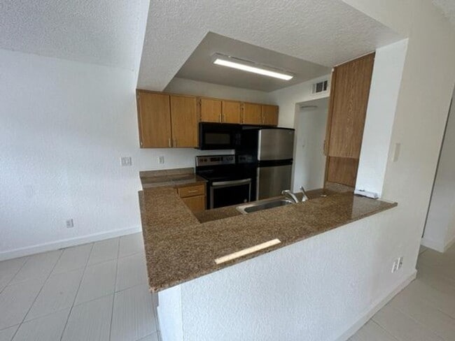 Photo - 1st Floor 1 Bedroom and 1 Bathroom Condo located in the Gated Community of Lexington Place