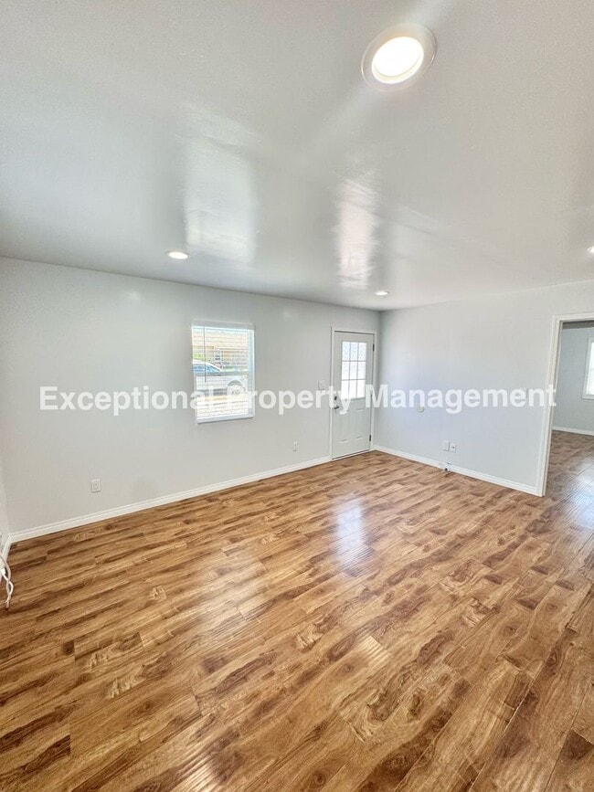 Photo - Ready to move in 2 bedroom 1 bath home