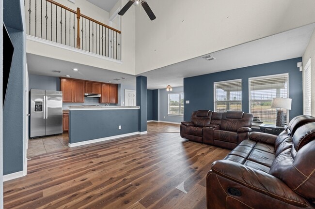 Photo - 18714 Walden Glen Cir