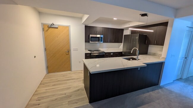 Photo - 615 Keawe St Condo