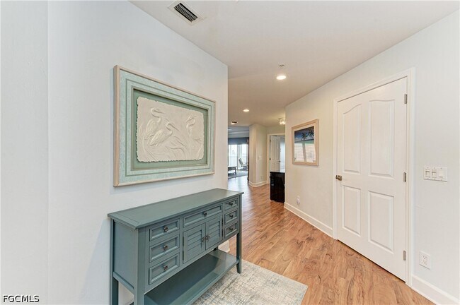 Photo - 14813 Laguna Dr Unit 401