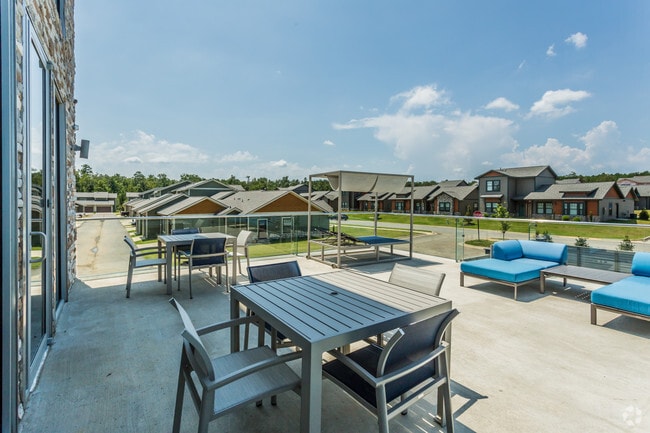 Party Room Balcony - Village at Gateway