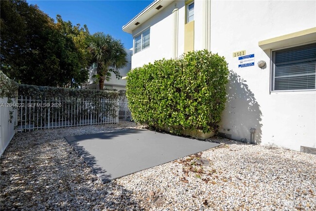 Photo - 1011 Bay Dr Unidad 106