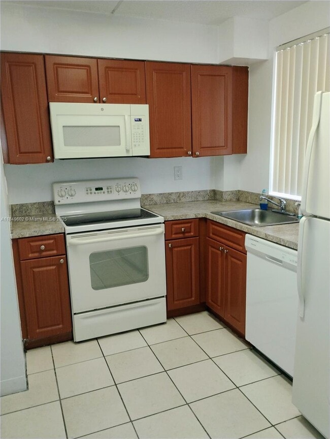 Building Photo - 6045 NW 186th St Unit 304 Rental
