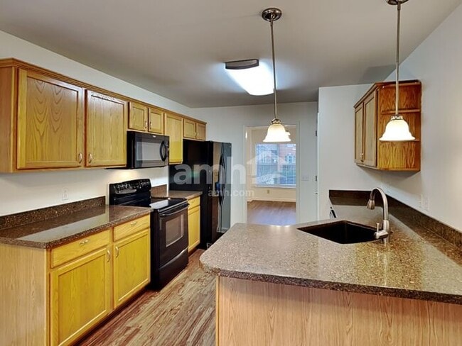 Building Photo - 6536 Arvington Way Rental