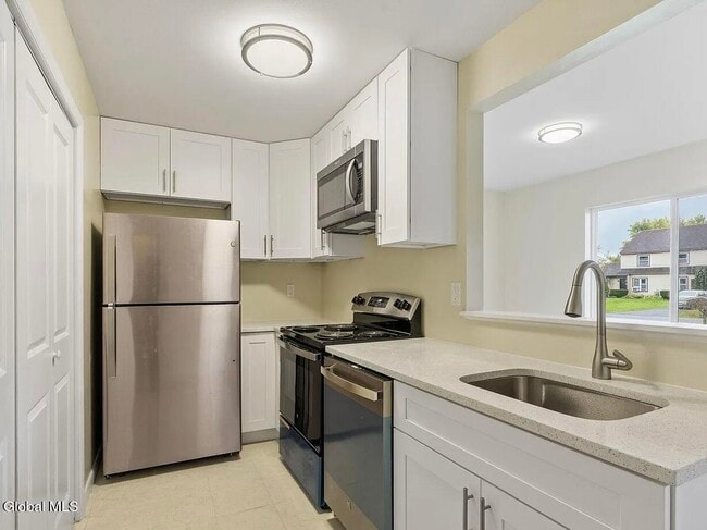 Photo - 19 Harvest Way