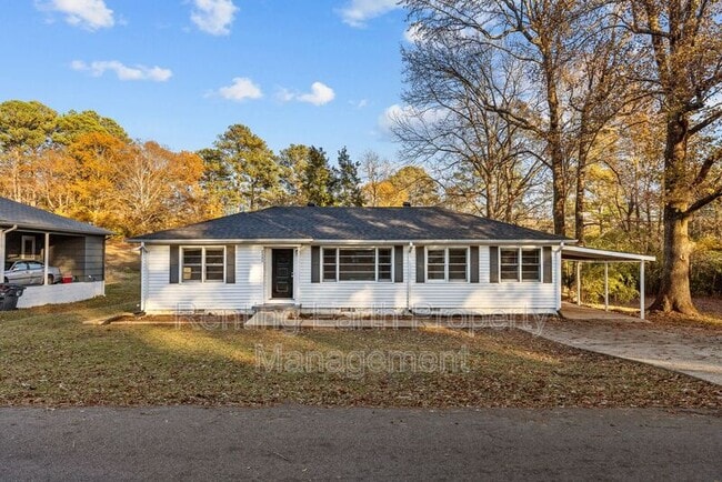 Photo - 2321 4th St NE