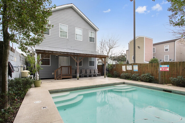 Photo - 1720 Harmony St Unit 1720 Harmony