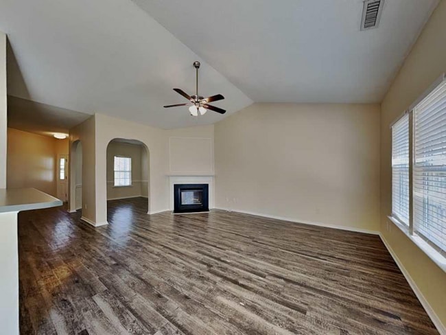 Photo - 5785 Alafia Ct Unidad 2006