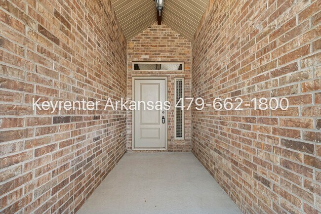 Photo - Gorgeous 4-Bedroom Home with Stainless Appliances & Pond View