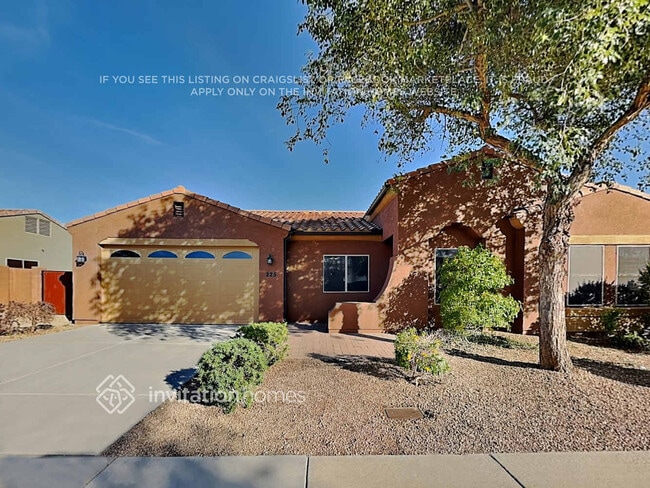 Building Photo - 225 N Wesley