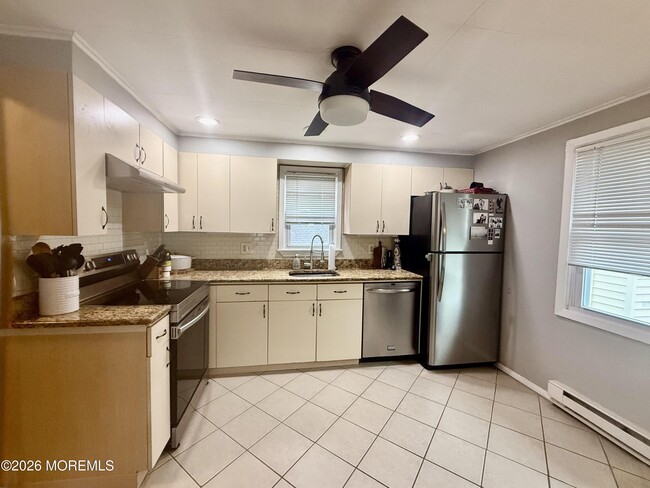Photo - 1691 M St
