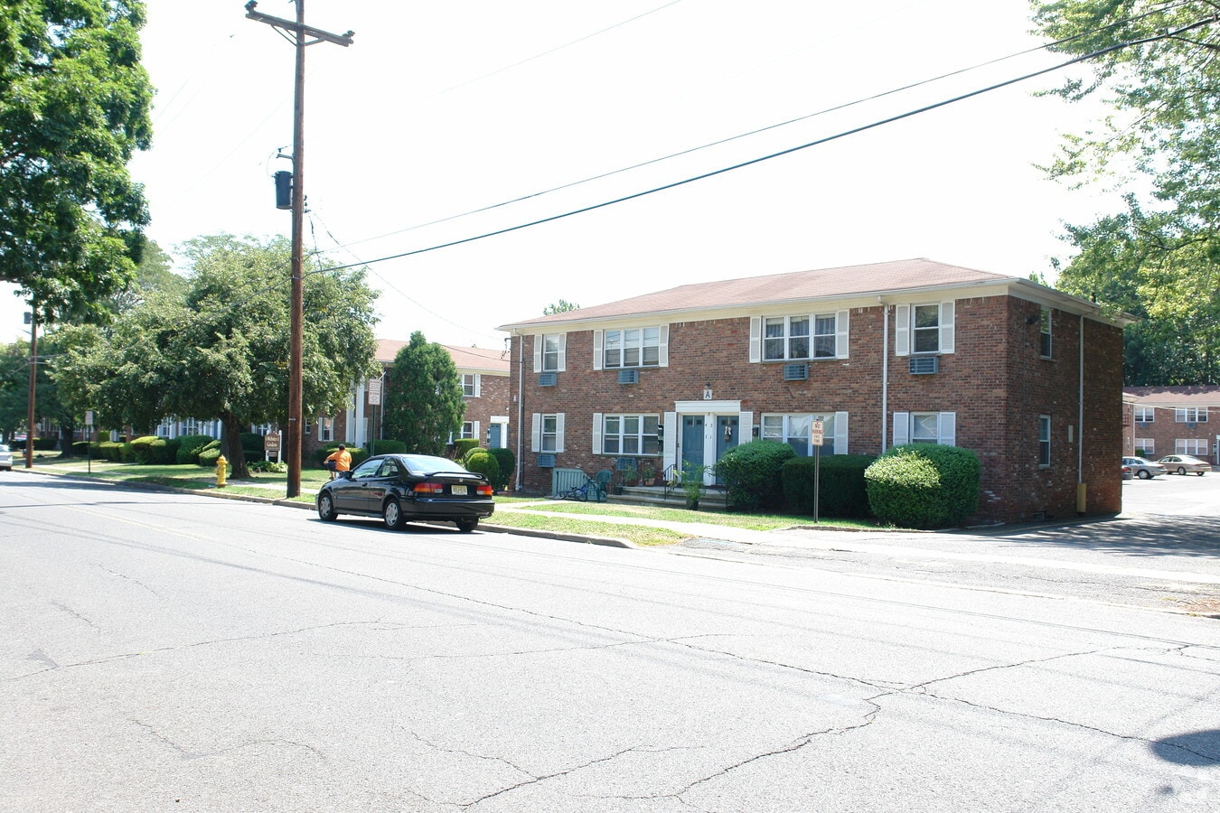 Webster Gardens - Webster Gardens Apartments