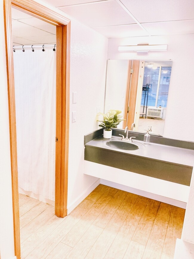 OZ+MO Commons Apartments Branson West, MO