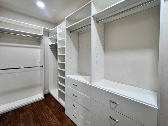 Photo - $2,895 Barstow & De Wolf, 4 Bedroom House - Dennis Ave. Clovis / Energy Efficient Smart Home