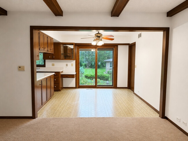 Photo - 103 Cottonwood Rd