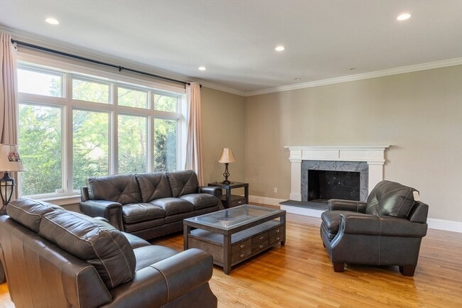 Photo - 103 Levbert Rd