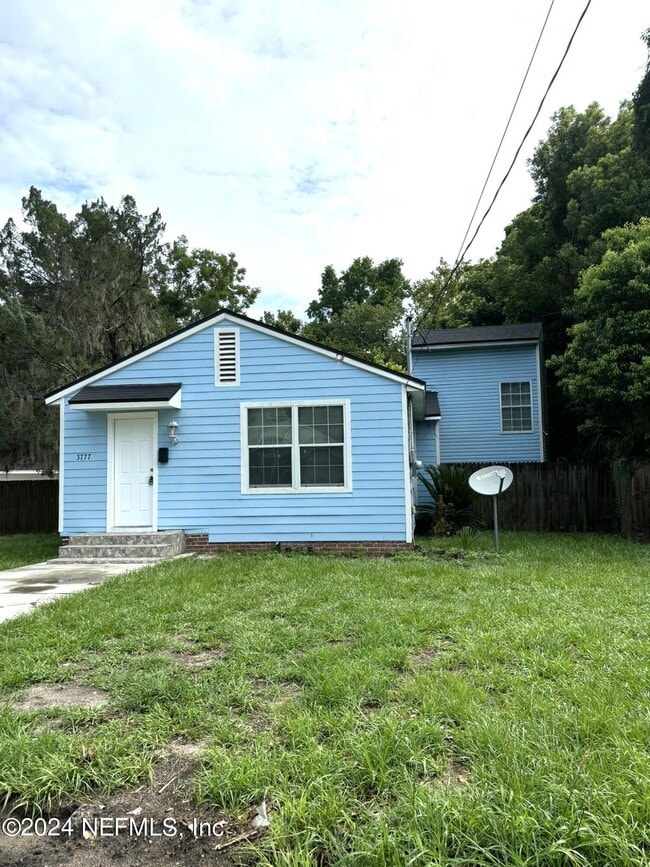 Building Photo - 3777 Lilly Rd N Rental