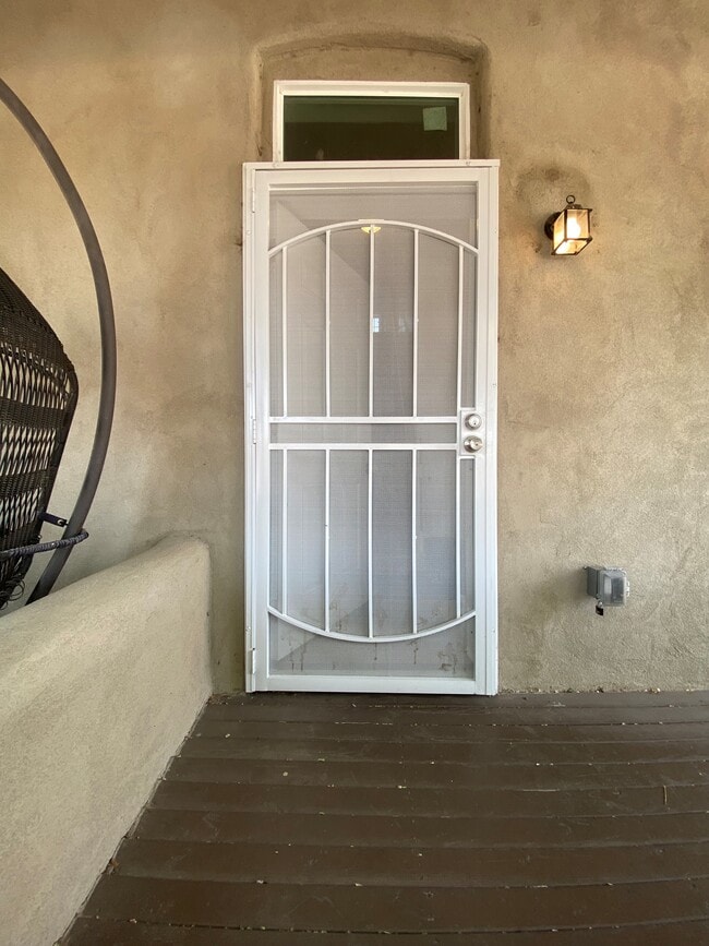Puerta de seguridad, Apartamento C - 508 5th St SW Unidad C