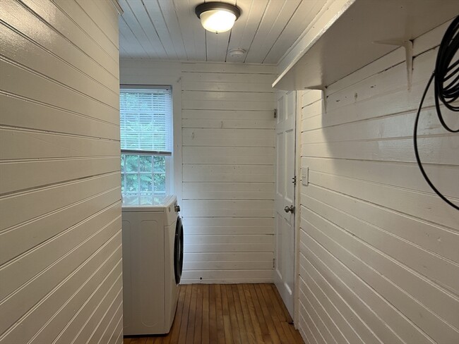 Photo - 52 Elmwood St Unidad 2