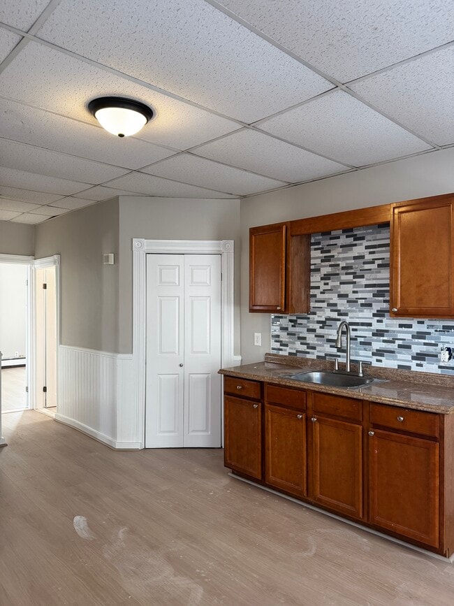 Photo - 580 Park Ave