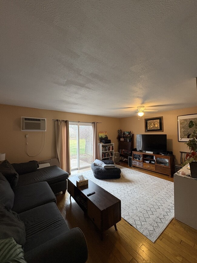 Photo - 51 The Brook