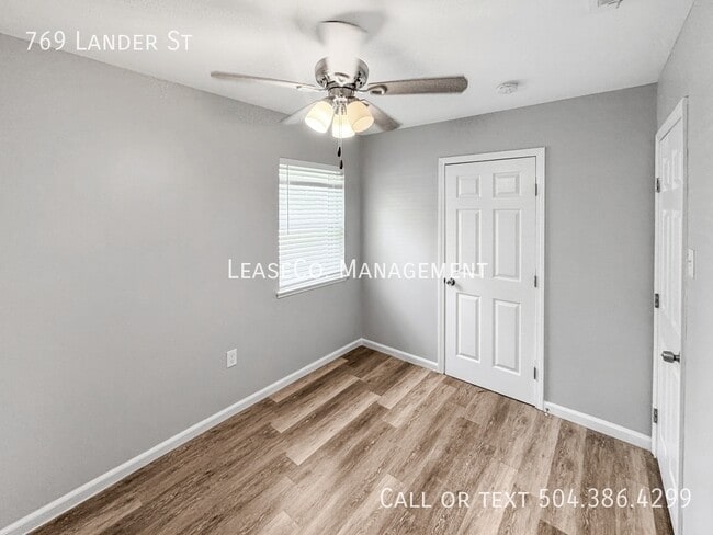 Photo - 769 Lander St