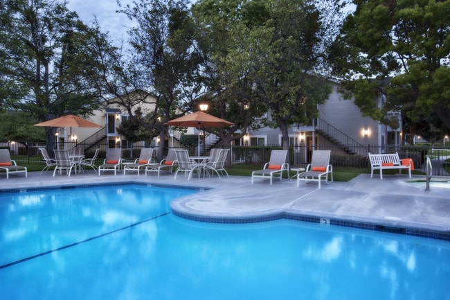 ¡Piscina estilo centro turístico
