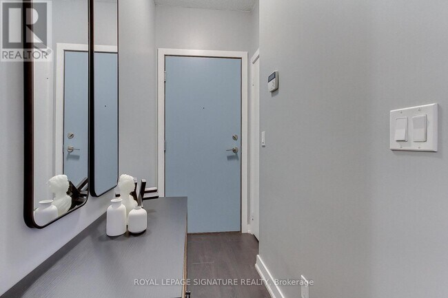 Photo - 199 Richmond St W Unité 618