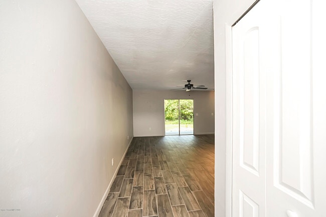 Photo - 1928 Agora Cir SE Unit 106