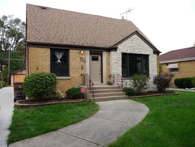 Photo - 2452 S 7th Ave House