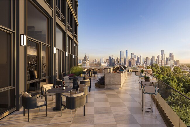Rooftop Lounge & BBQs