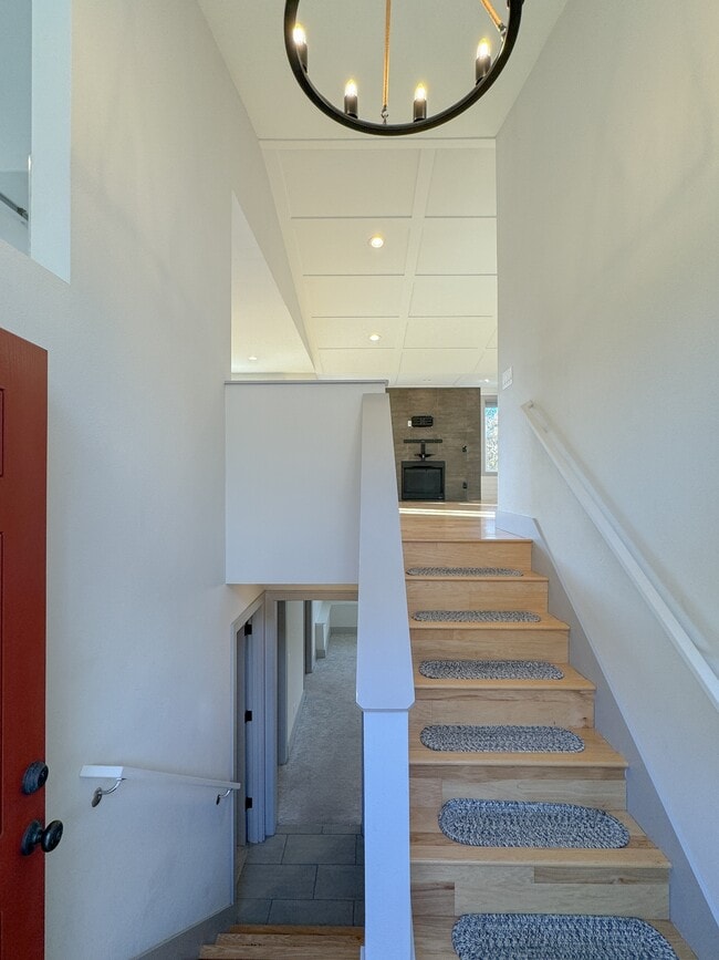 Photo - 5657 23rd Ave SW