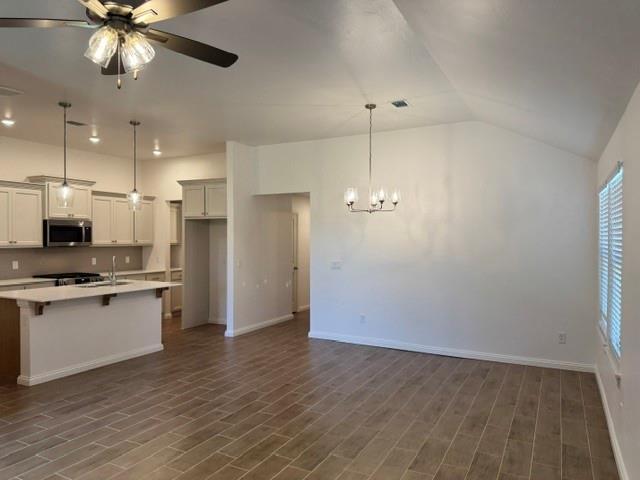 Photo - 8600 Martin Ln
