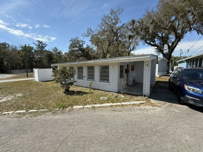 Building Photo - 925 Ponce De Leon Blvd