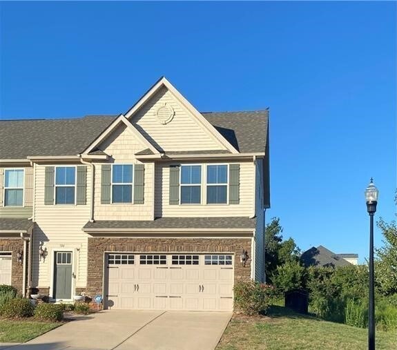 Photo - 706 Volta Dr NW