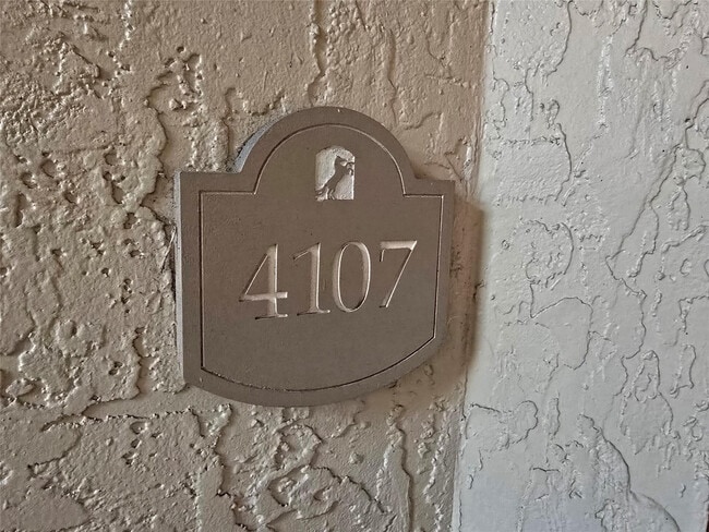 Photo - 2846 S University Dr Unit 4107