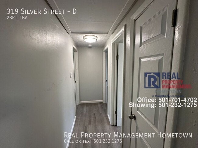 Photo - 319 Silver St Unit D