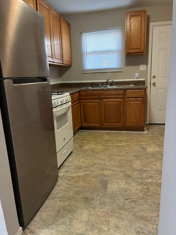 Photo - 719 Hemlock Ave