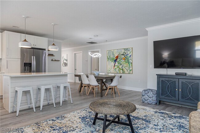 Photo - 742 99th Ave N