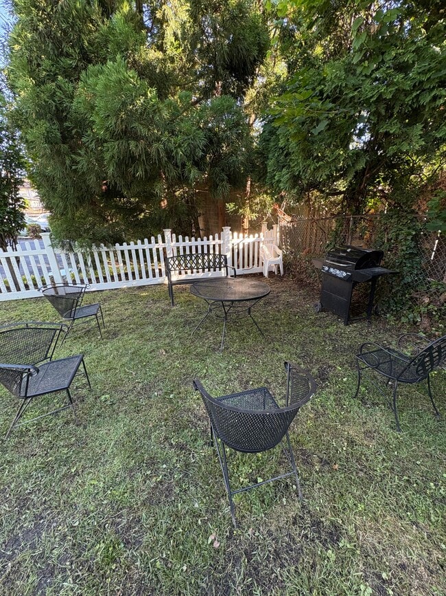 Photo - 125 Sibley Ave Unit C