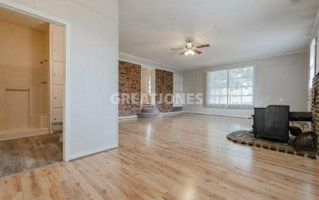 Photo - 2246 Garrison St