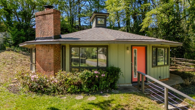 Photo - 112 Scarlett St