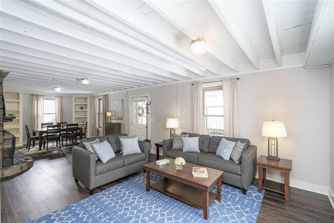 Photo - 46 Faulkner Rd Unit ID1308948P