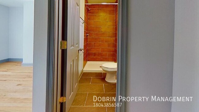 Photo - 323 S Cherry St