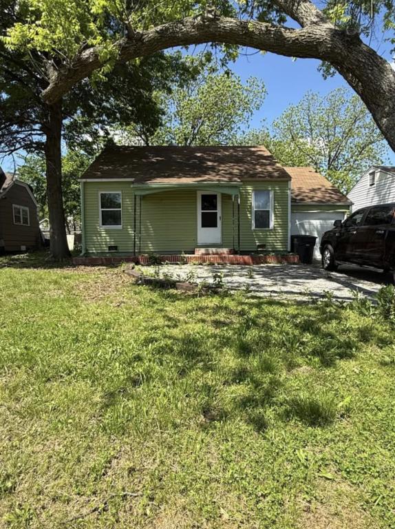 Building Photo - 1439 Oak Ave Rental