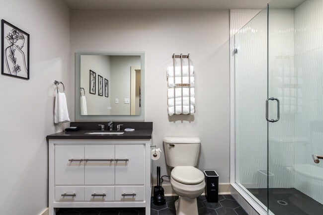 Photo - 115 Vertical Loft